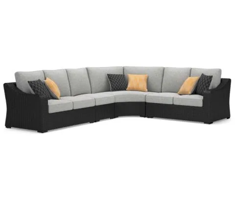 Beachcroft 4-Piece Outdoor Sectional Black, 130"