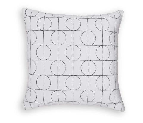 Kydner - White / Black - Pillow (Set of 4)