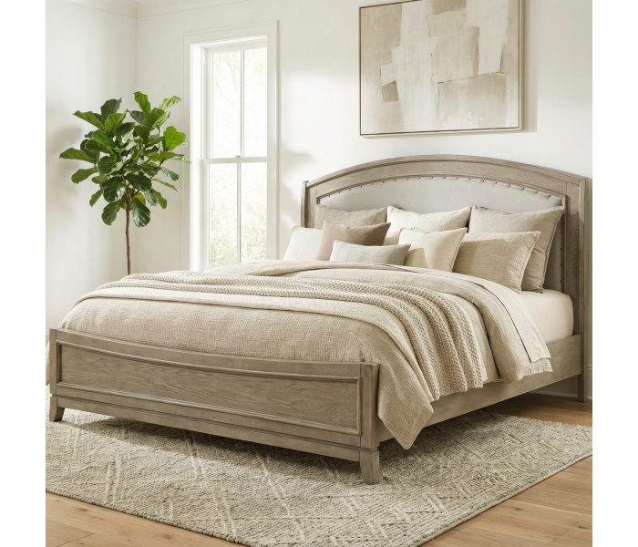 Avalon - Queen Upholstered Bed - Burnished - Light Brown