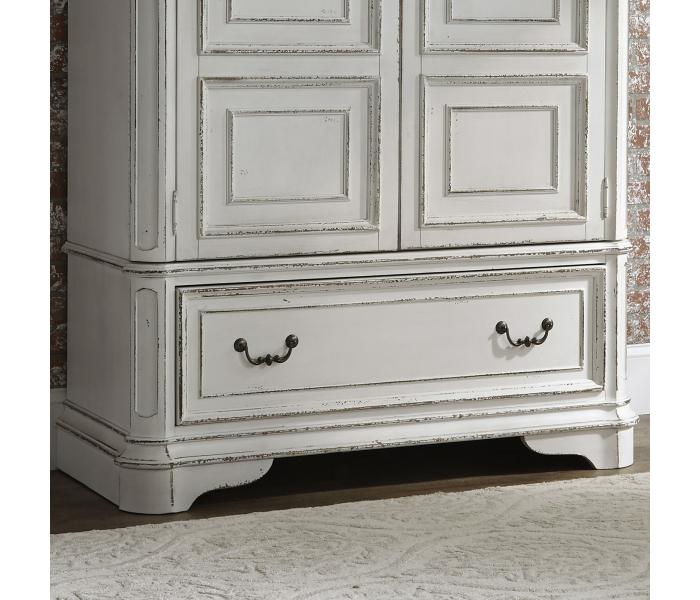 Magnolia Manor - Armoire Base
