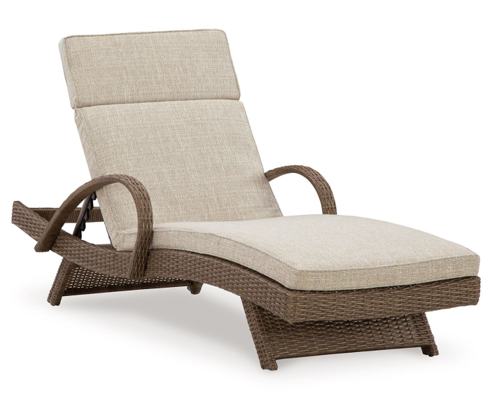 Beachcroft - Beige - Chaise Lounge With Cushion