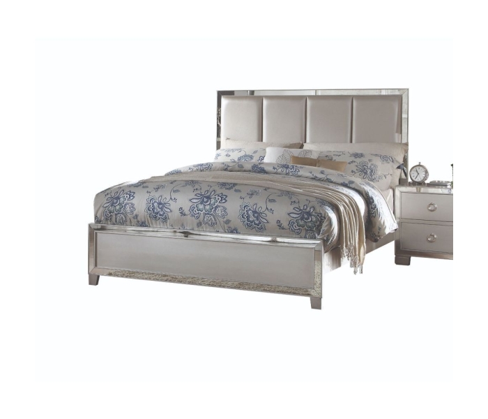 Voeville II - Queen Bed - Platinum Synthetic Leather & Platinum - Pearl Silver
