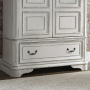 Magnolia Manor - Armoire Base