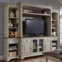 Morgan Creek - Entertainment Center With Piers