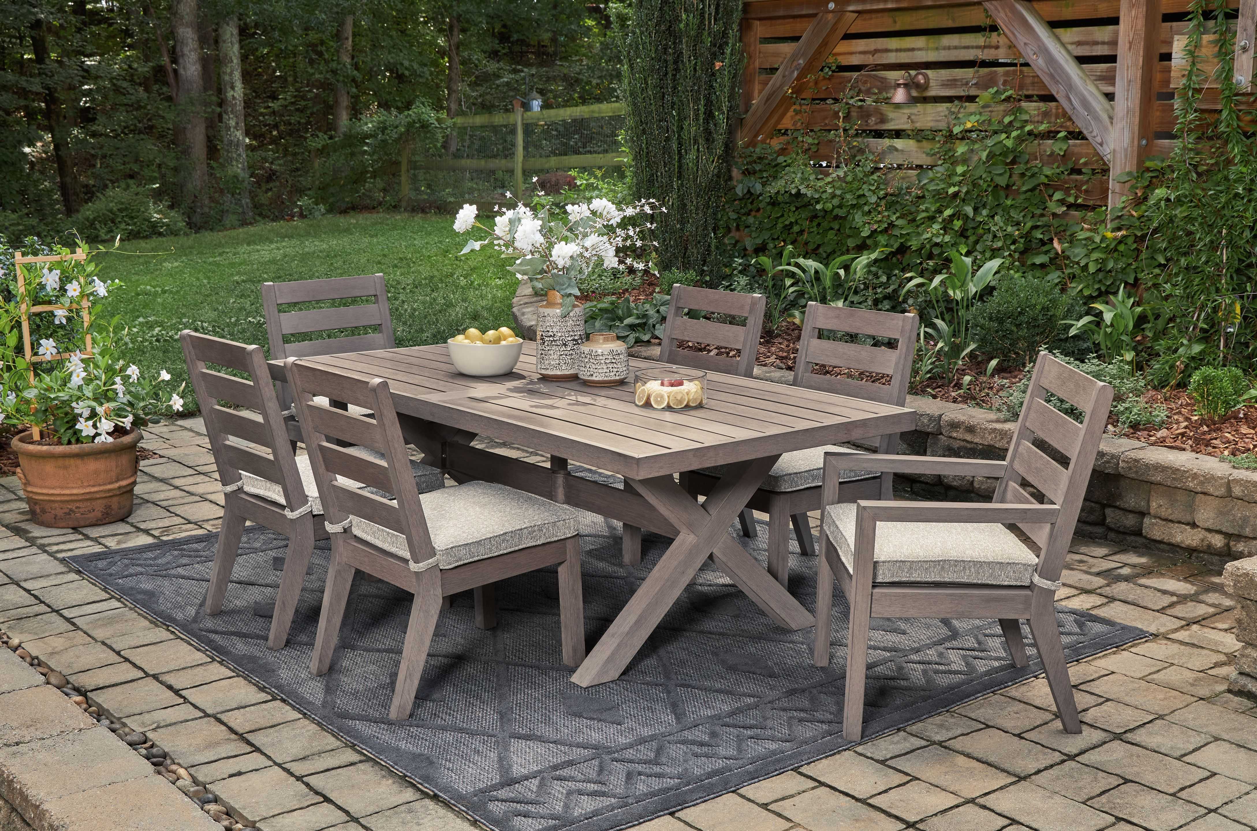 Hillside Barn 7-Piece Dining Se
